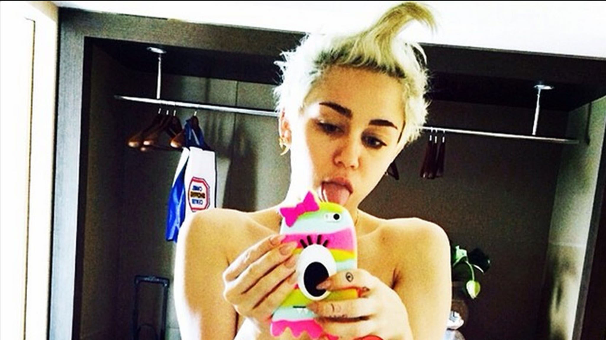 Miley Cirus In Bikini Pron Pictures 2023