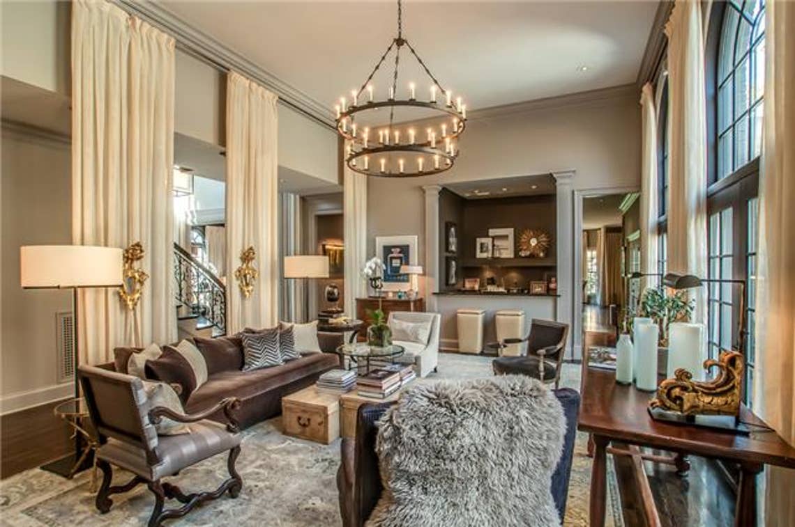 Joe Don Rooney of the Rascal Flatts is selling his Tennessee property for $1.679 million.