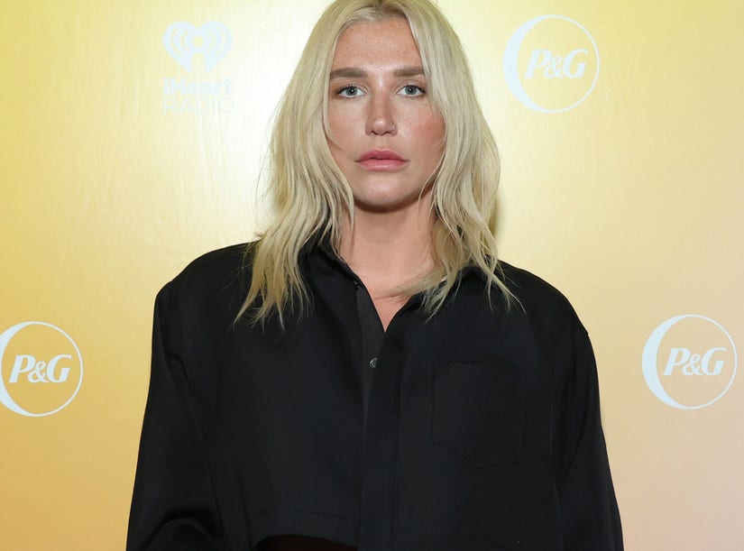 Kesha Says She's Still Not 'Free' To Release New Music After Parting Ways With Dr. Luke's Label