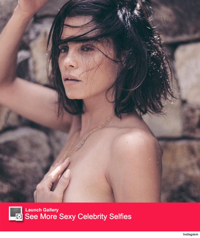 Naked, Makeup-Free Wife Jenna Dewan