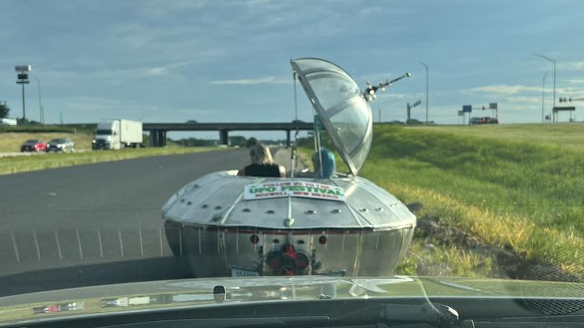 UFO Headed for Roswell, New Mexico Pulled Over In Missouri: 'Out of This World'