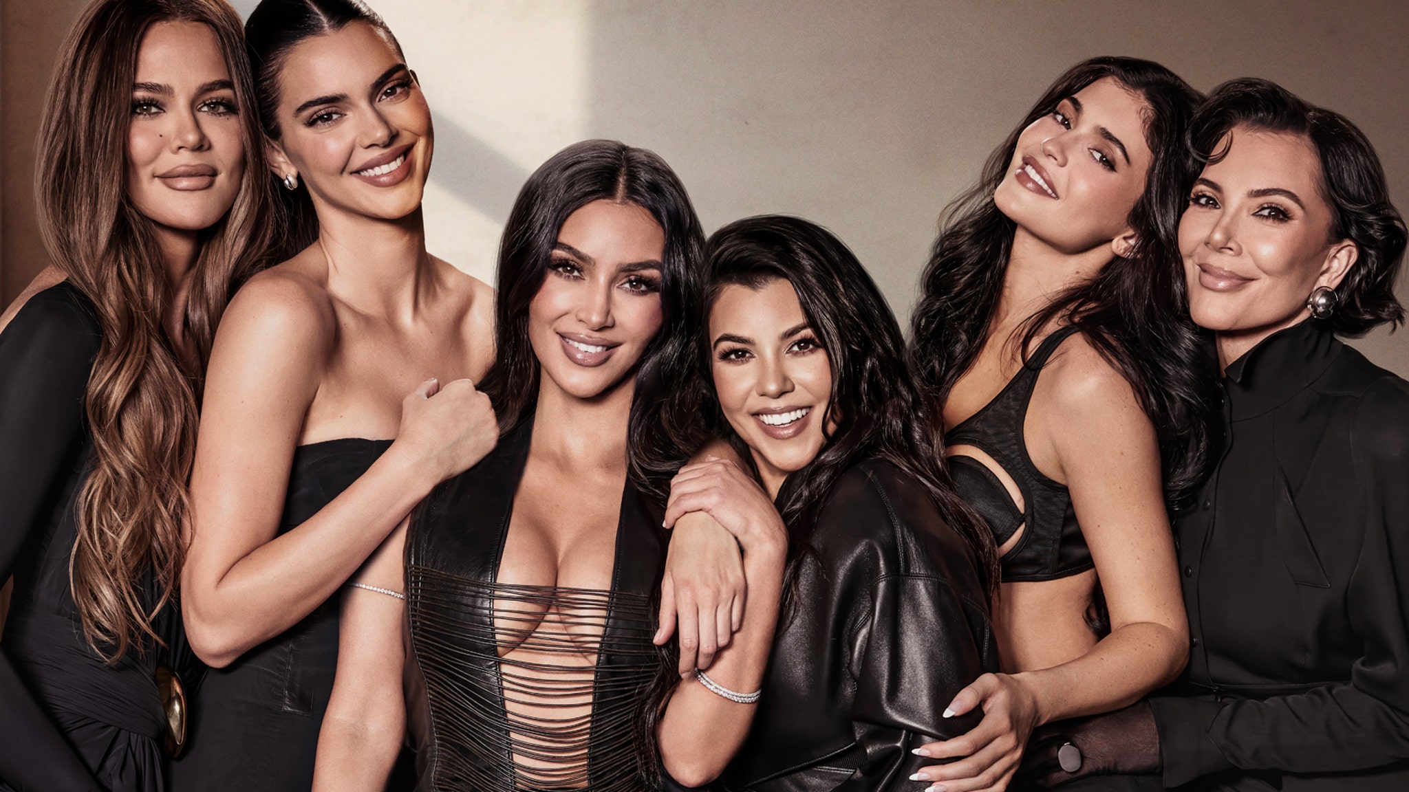 Rob Kardashian, Caitlyn Jenner & Glenn Close Appear In New Season