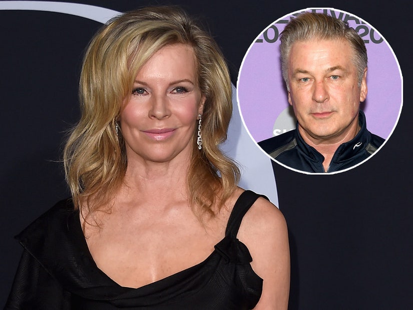 Kim Basinger Shades Ex Alec Baldwin In The Cutest Way 8197