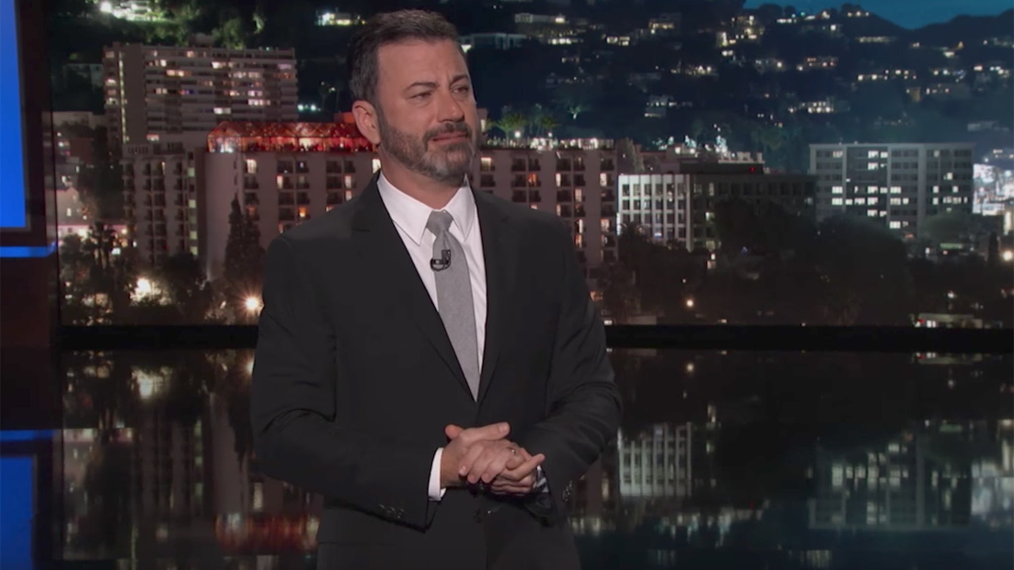 Jimmy Kimmel Chokes Up In Passionate Monologue After Las Vegas Shooting