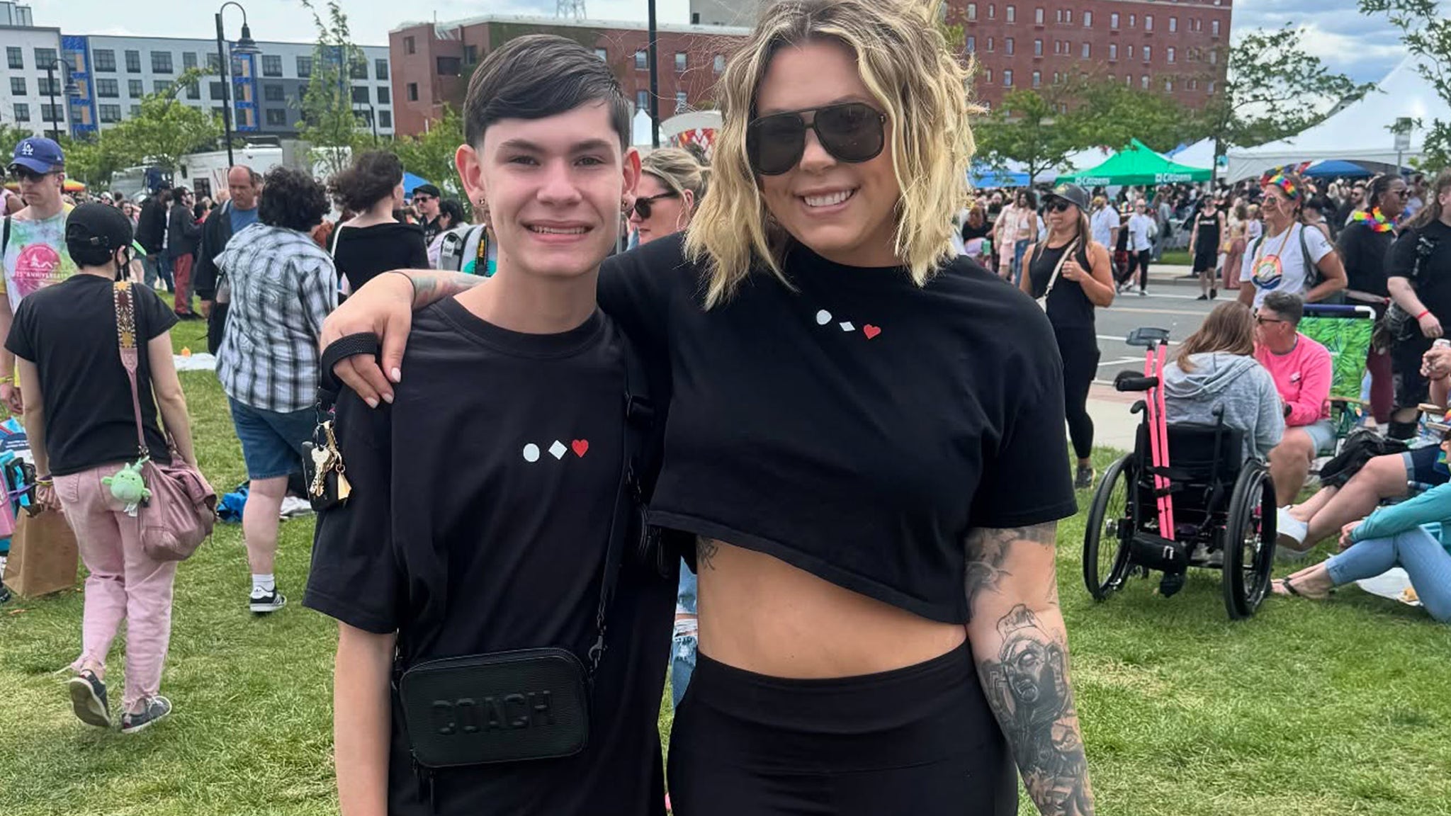 Kailyn Lowry's Son Elliott Was 'Devastated' His Prom Photos Were 'Leaked' Before Coming Out