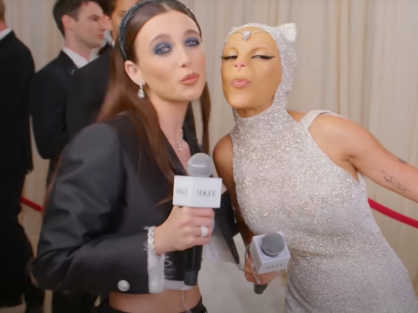 Doja Cat Goes Viral For Staying in Character As a Cat During Met Gala