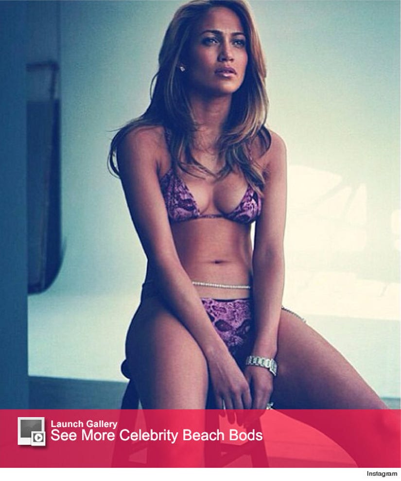 Jennifer Lopez Flaunts Insanely Hot Bikini Bod