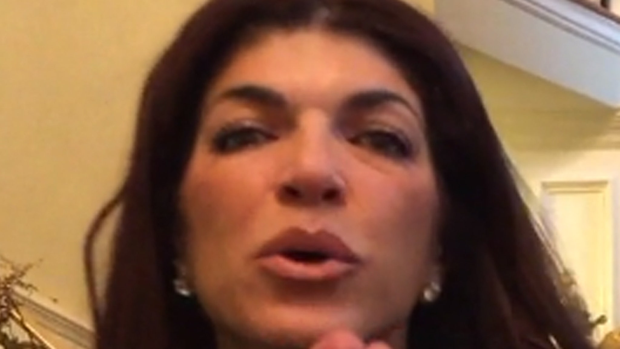 Teresa Giudice Sends Video Message To Fans Hows She Look