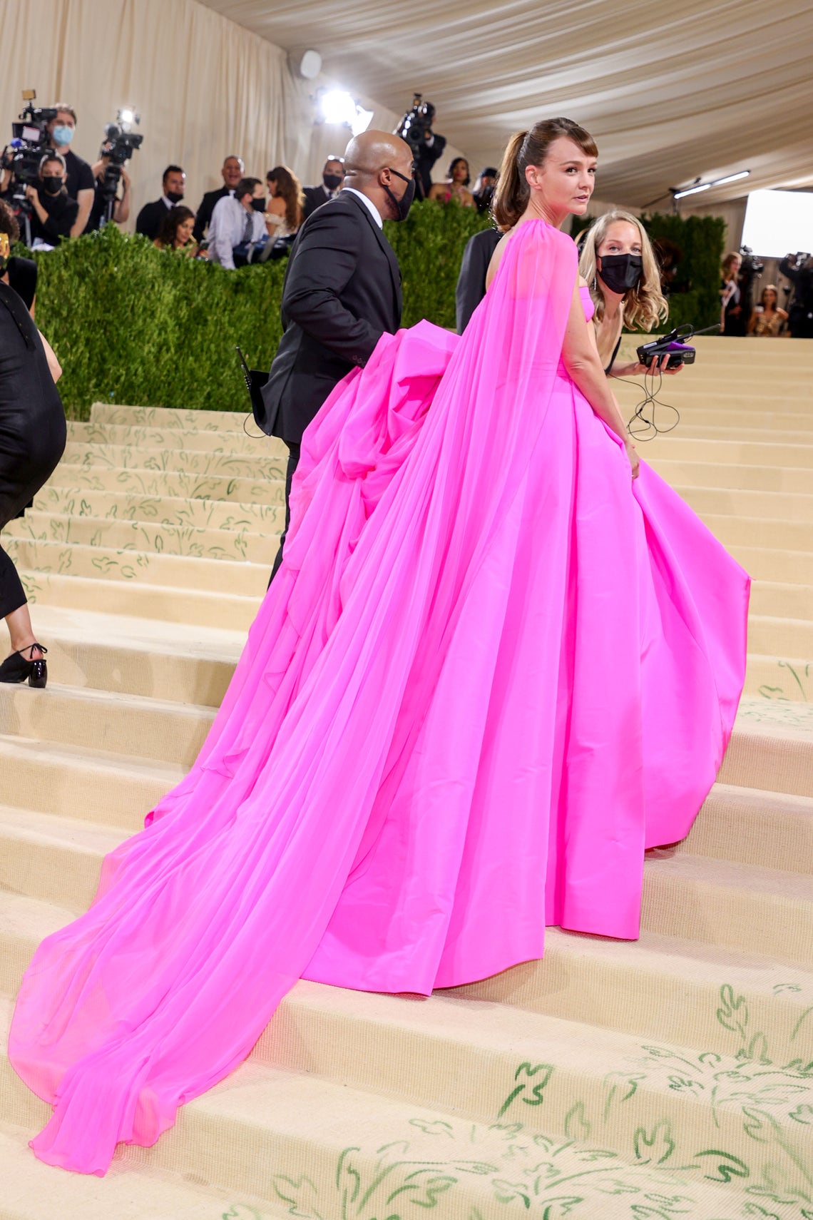 Met Gala 2021 Every MustSee Look from the Red Carpet