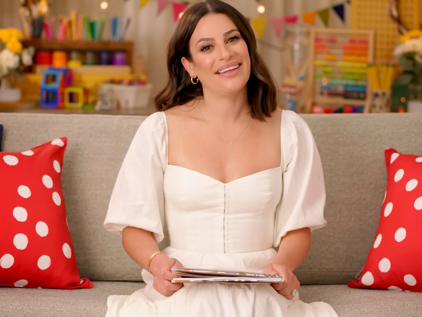 Lea Michele Reads Children S Book In New Video After Bizarre Claims She S Illiterate