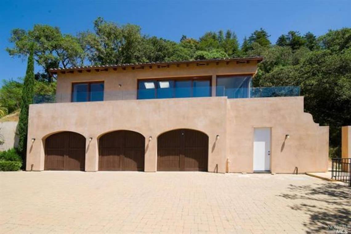 Barry Zito Selling Giant Kentfield Home!