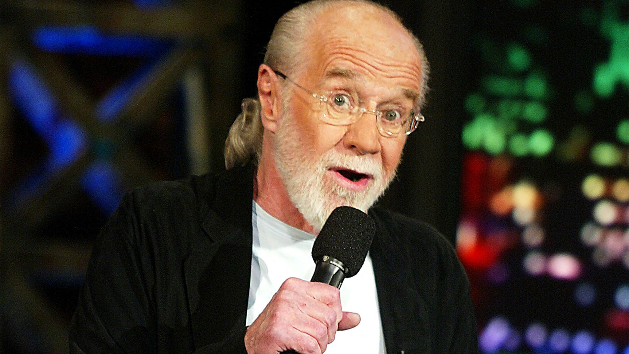 george-carlin-estate-sues-over-new-ai-comedy-special-we-have-to-draw