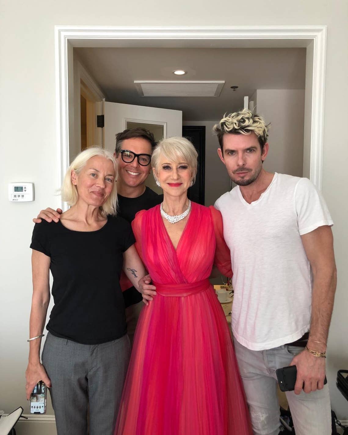 "and after with a great team, aided and abetted by Harry Winston’s gob smacking gorgeousness," Helen Mirren takes her fans through the glam-up process for the Oscars.