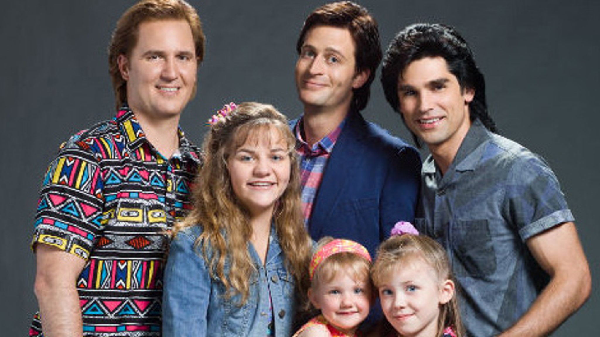 First Cast Photo for 'The Unauthorized Full House Story' Revealed ...