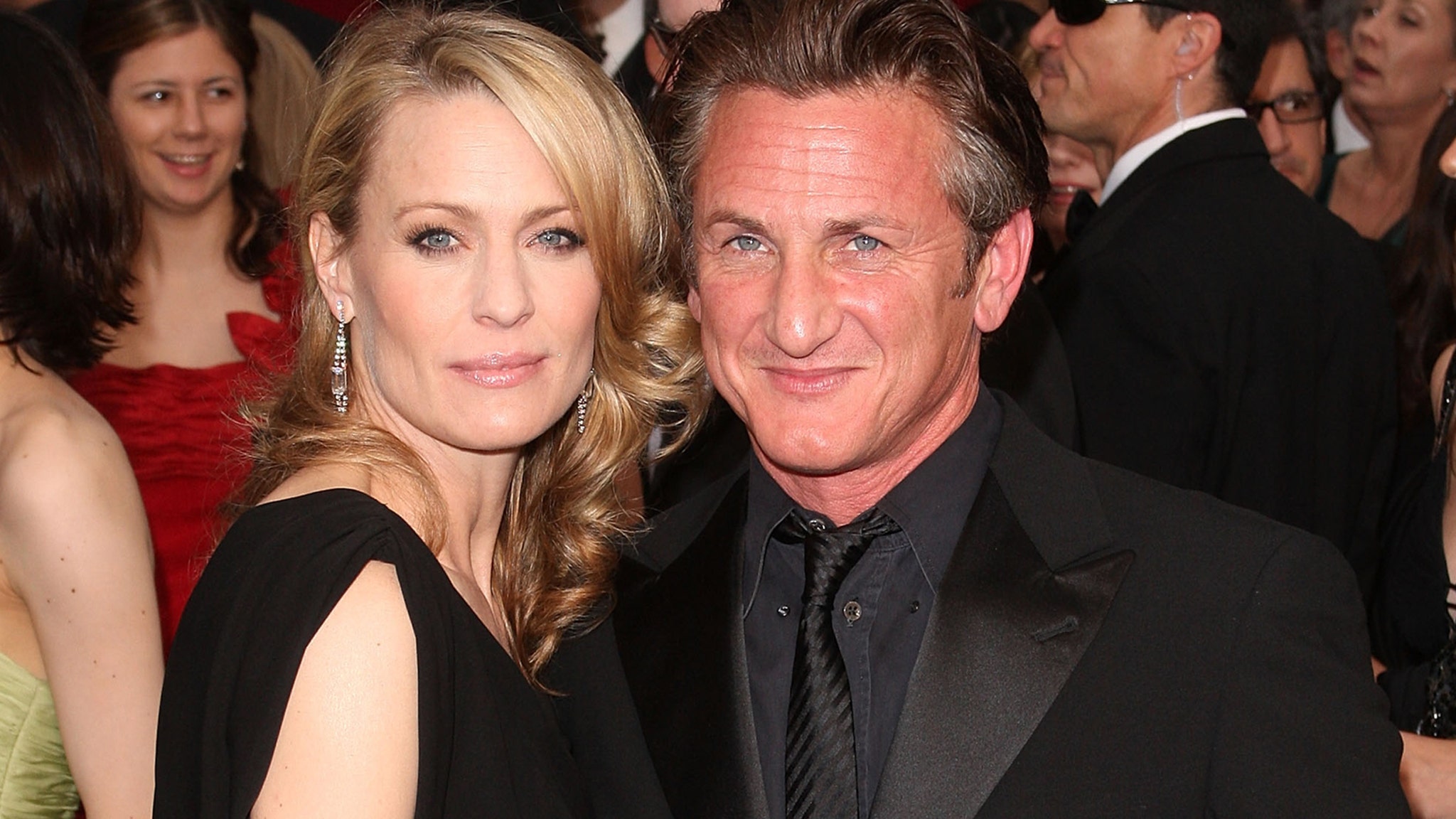 Robin Wright Reveals Why Coparenting with Ex Sean Penn Was So Difficult