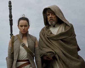 Angry Star Wars Fans Petition to Have Rotten Tomatoes Shut Down