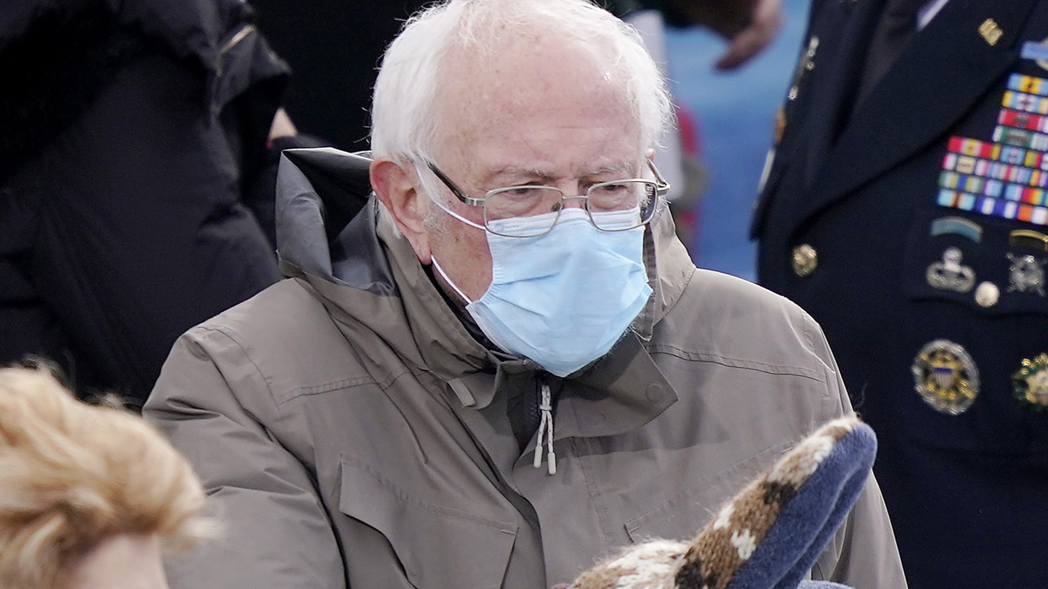 Bernie Sanders' Mitten Maker Says She's Received Thousands of Orders ...