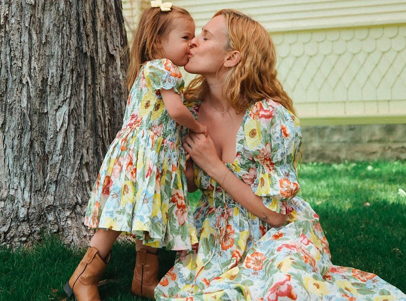 Rumer Willis Cries While Opening Up About 'Hard' Life as a Single Mom