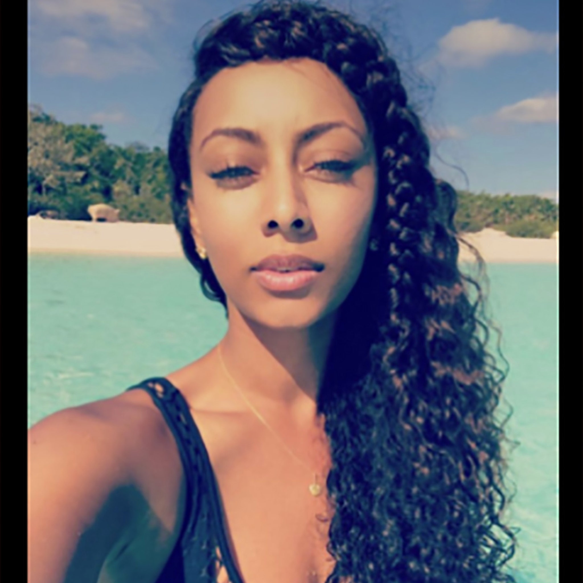 keri hilson sexy photos sorted by. relevance. 