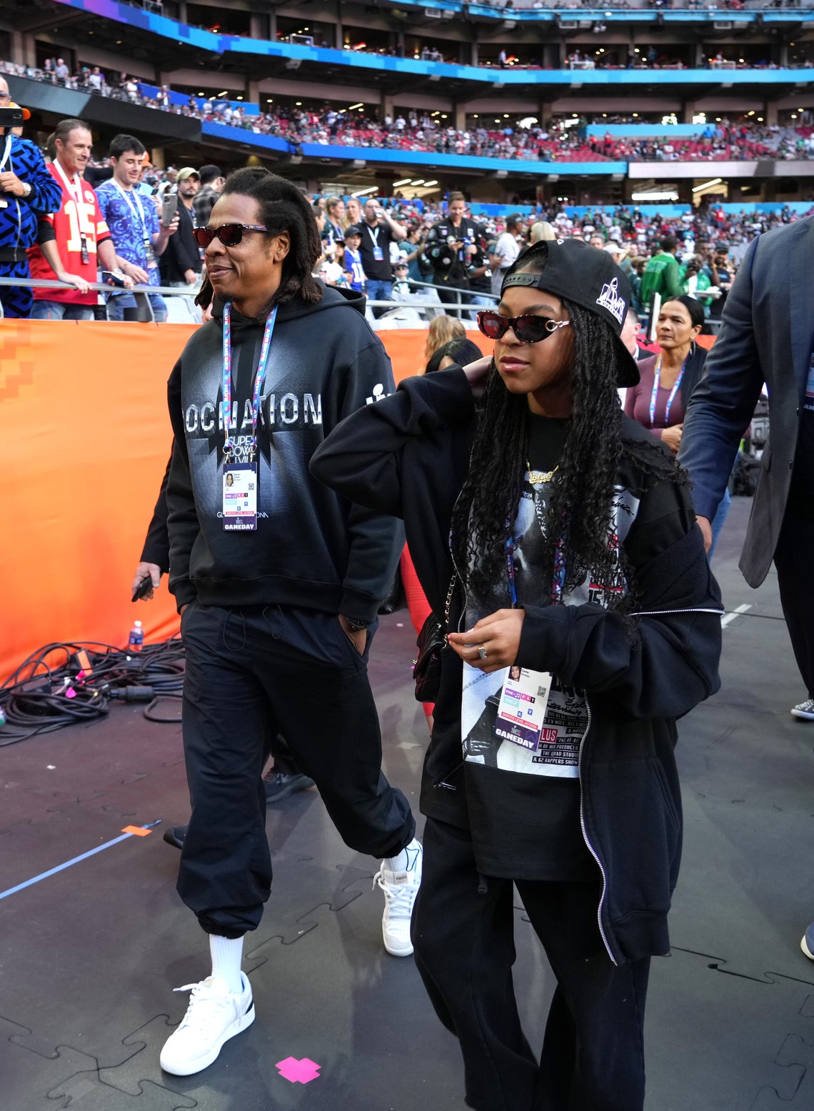 Photos: Celebrities At The Super Bowl In Arizona Tonight - The