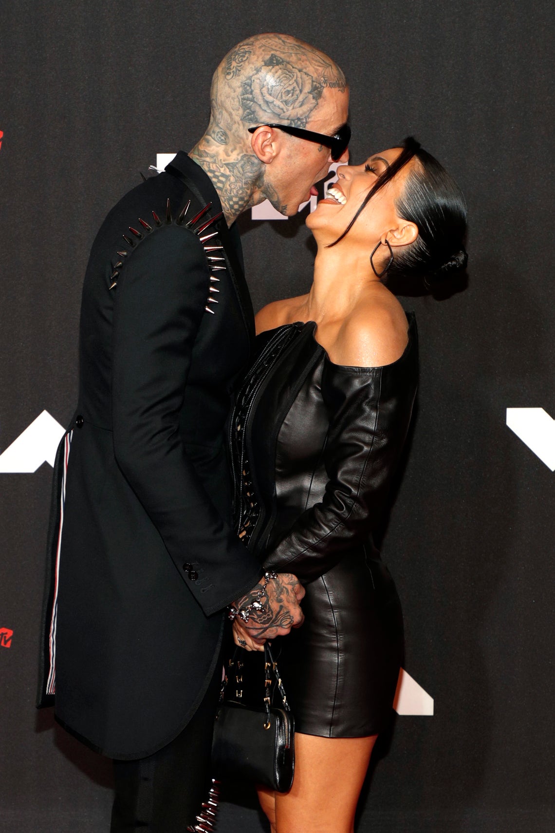 Kourtney and Travis Pack on the PDA on the VMAs Red Carpet