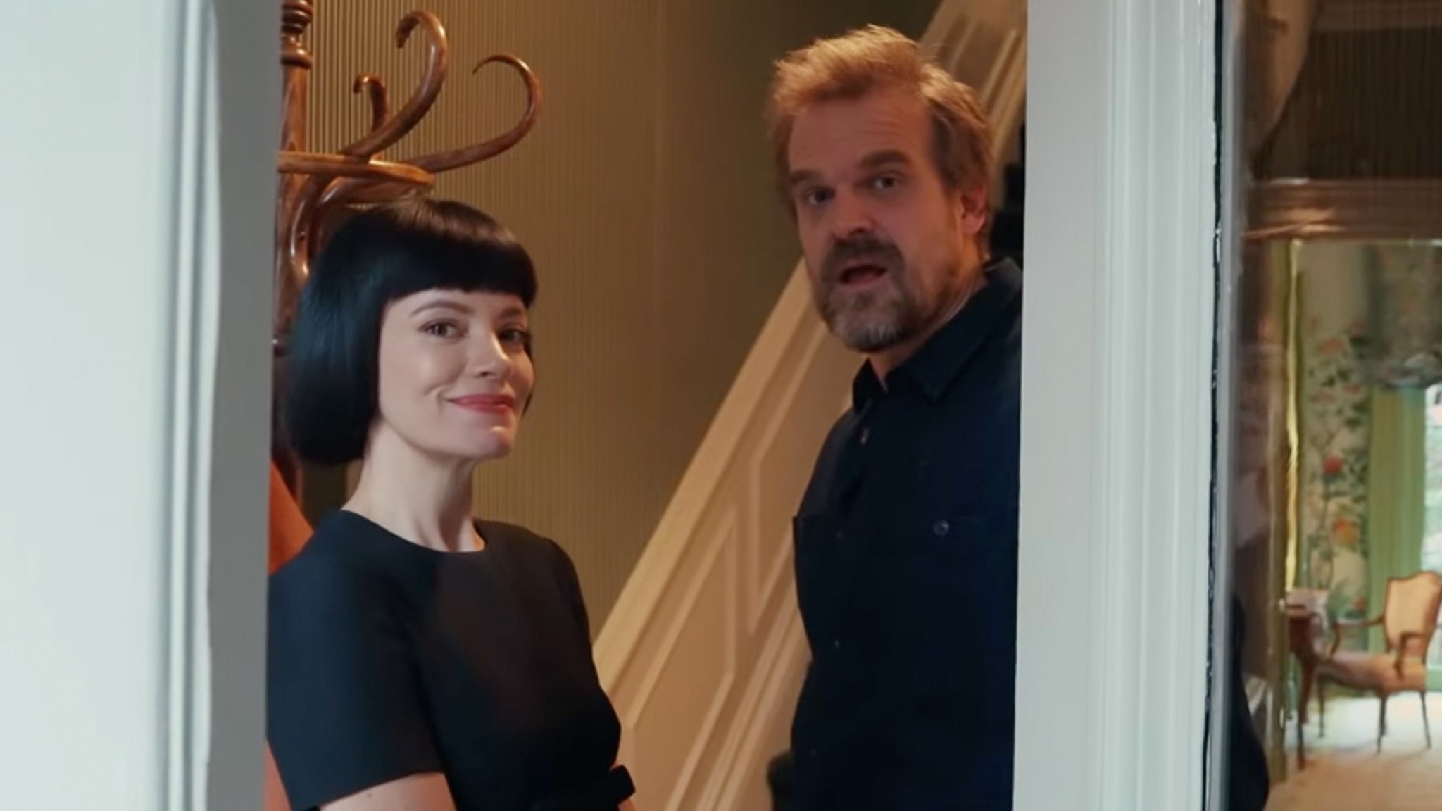 David Harbour i Lily Allen zwiedzają swój dom na Brooklynie