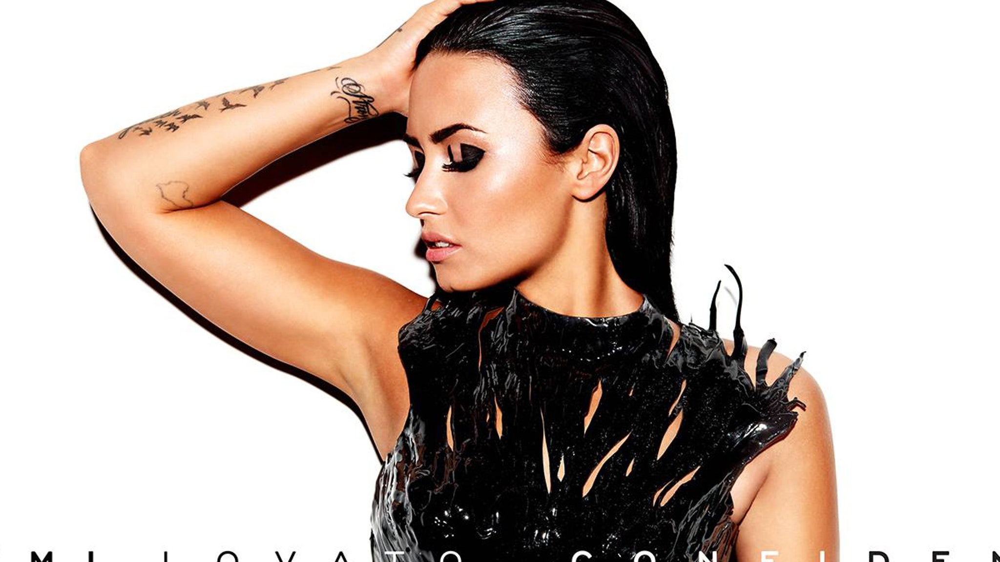 She's Clearly "Confident" -- See Demi Lovato's Extremely ...
