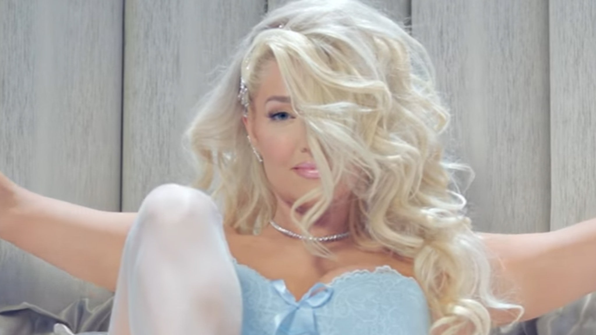 "Real Housewives of Beverly Hills" star Erika Jayne just ...