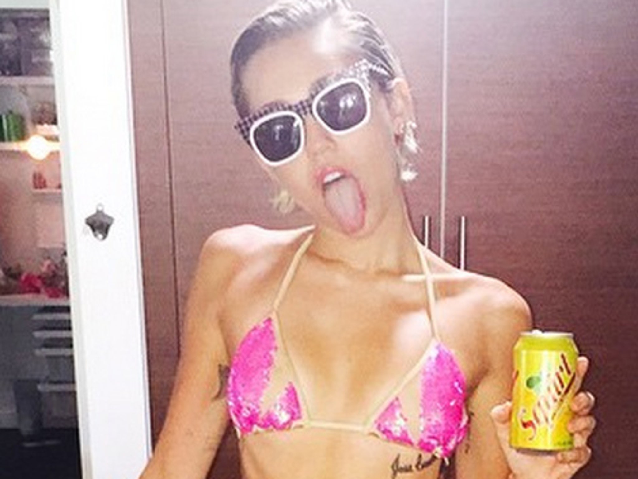 Miley Cyrus Shows Off Tiny Bikini Bod In a Revealing Two-Piece