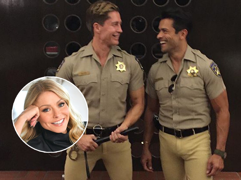 Kelly Ripa Addresses Mark Consuelos' Bulge After Fans ...