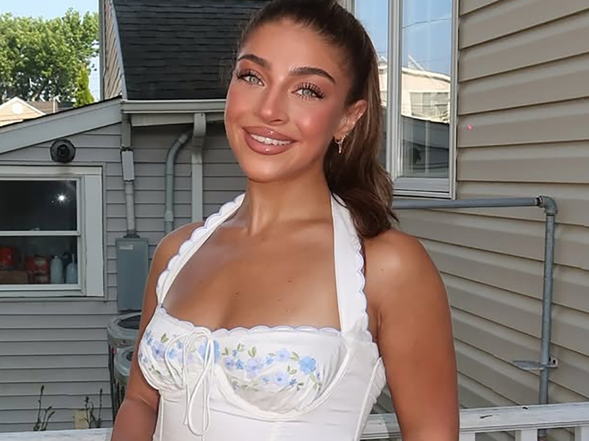 A look that captivates