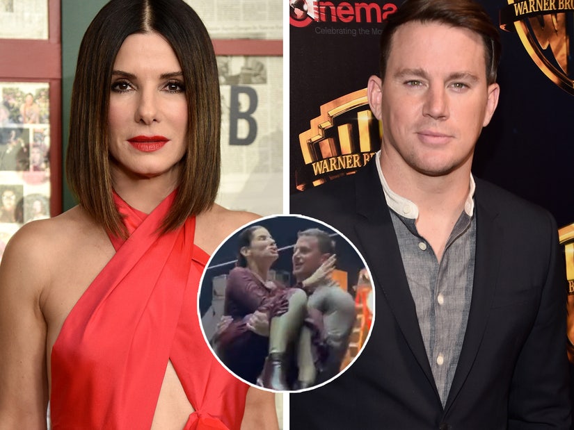 Channing Tatum Jumps Into Pool Holding Sandra Bullock After Filming on ...