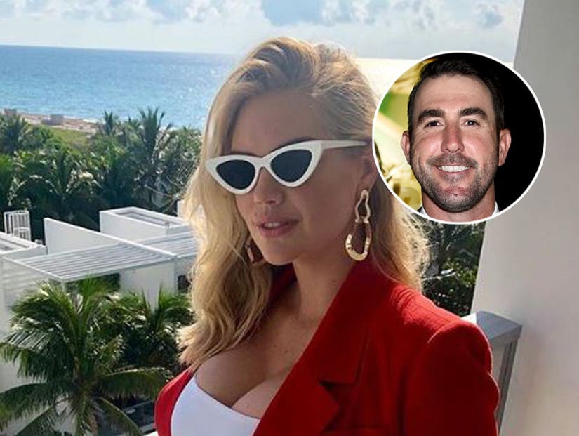 Kate Upton Pregnant with First Child