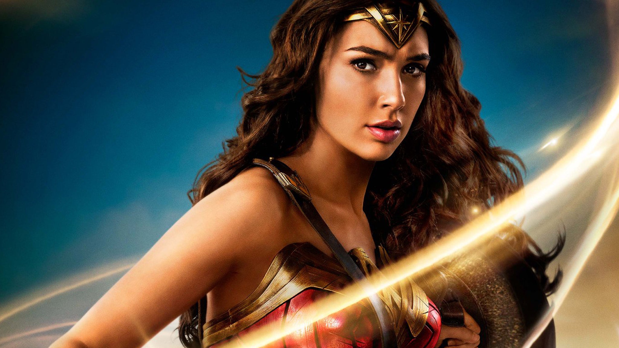 First 'Wonder Woman' Reviews Are In and It Apparently Doesn't Suck