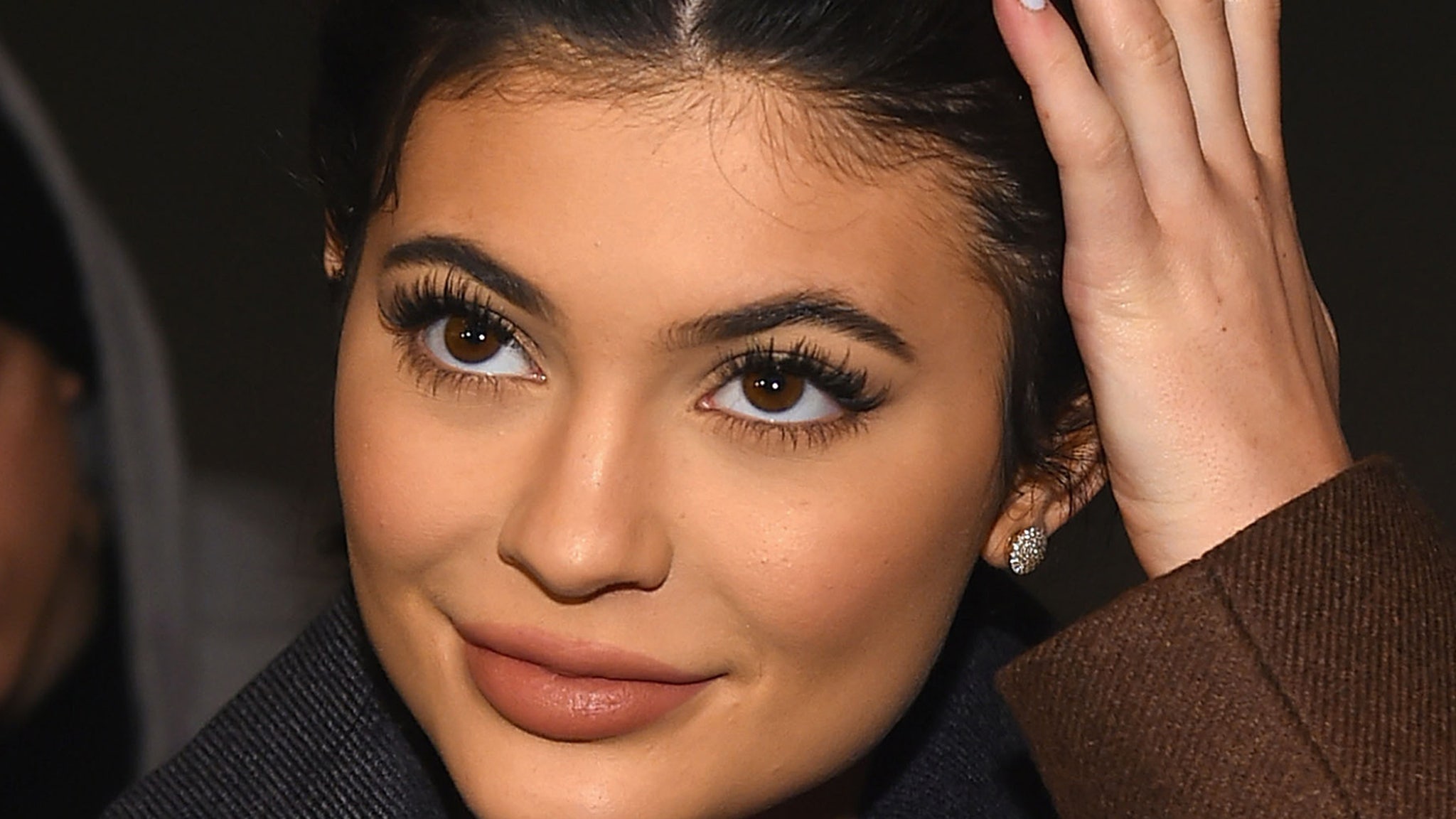 Kylie Jenner Reveals Why Her Face Looks So Drastically Different 3962