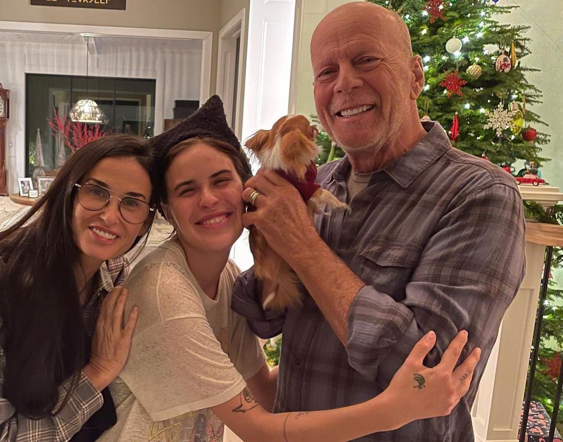 "We are FAMILY!! Getting into the holiday spirit!" Demi Moore shares photo with ex Bruce Willis and their daughter Tallulah.