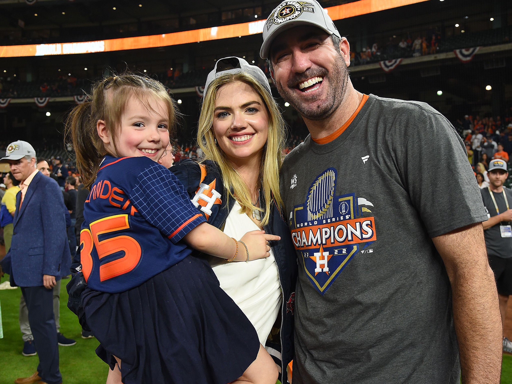Justin Verlander's Sweet Tribute to Kate Upton, Daughter Shows the Astros  Easily Top the Taylor Swift Sports Dating Frenzy