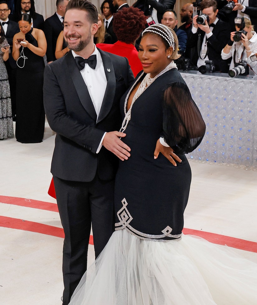 Serena Williams Announces She's Expecting Baby No. 2 at Met Gala