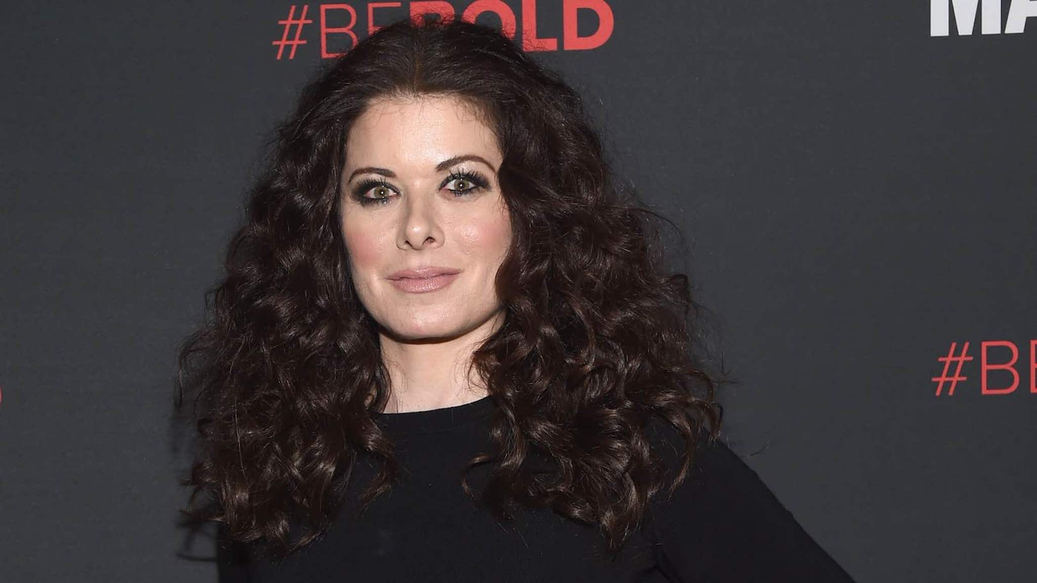 Debra Messing Reveals Harassment From Ass Hat Director Your Job Is To Get Naked Video