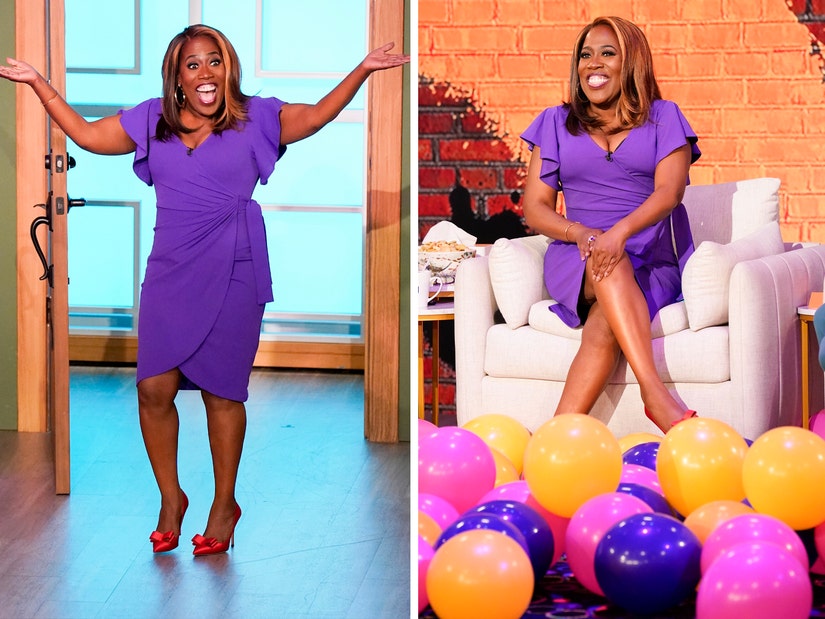 Sheryl Underwood Celebrates 95 Pound Weight Loss, Wears Dress & Heels on  'The Talk' for First Time: Photo 4846642, Sheryl Underwood, The Talk  Photos
