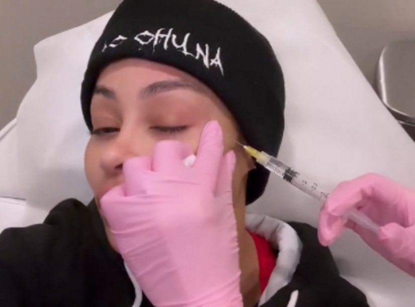 Blac Chyna Dissolves Even More Face Fillers: 'My Face Came Down
Tremendously'