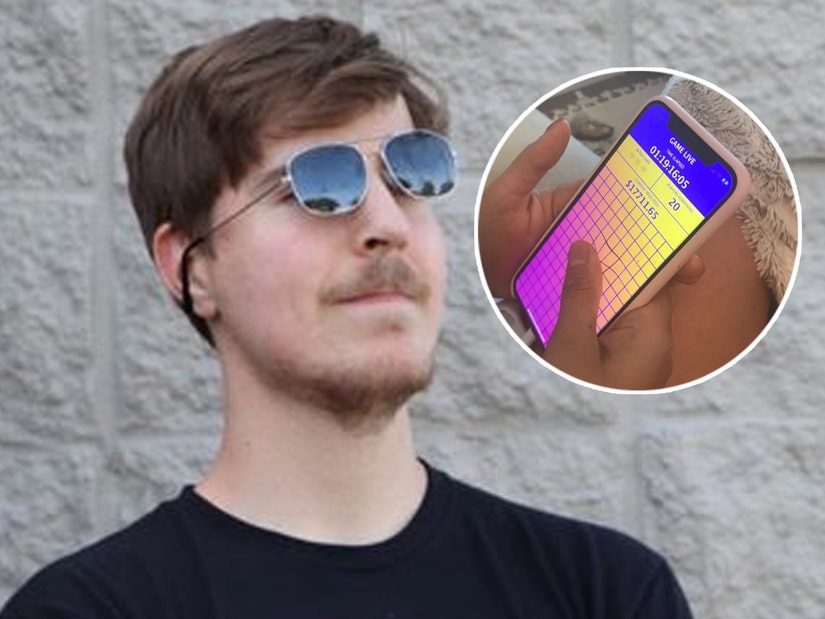 Youtuber Mrbeast Gives 80k To Four People Who Refused To Stop Touching Their Phones