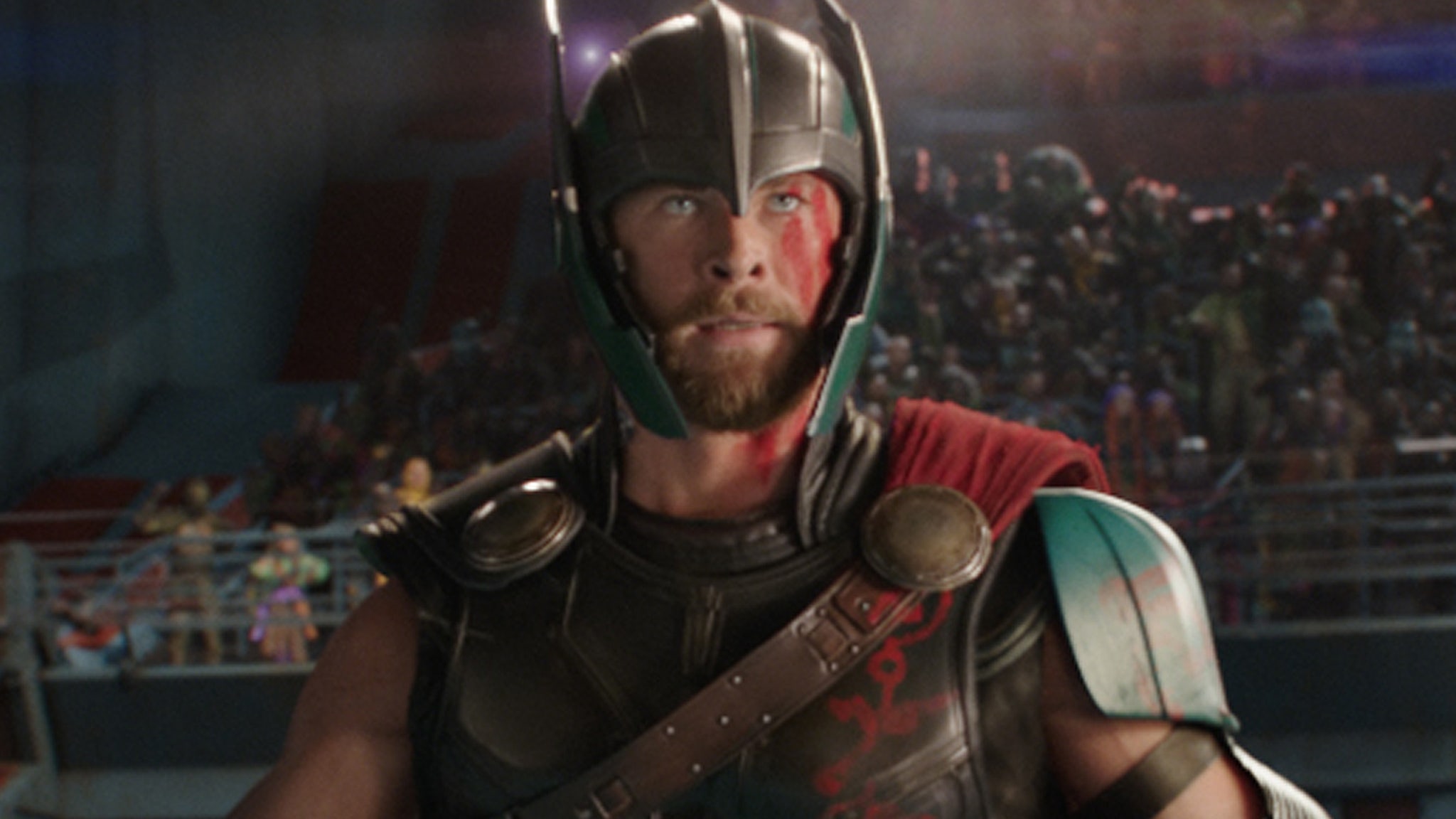 Thor: Ragnarok' Reviews: Marvel's Funniest Movie Yet, But That's Also Its  Biggest Problem
