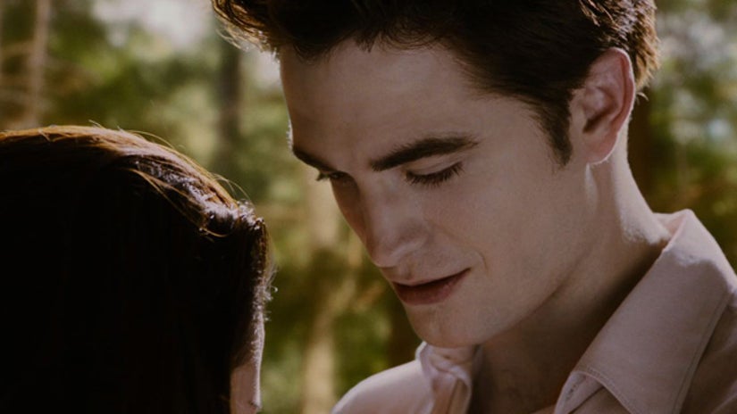 Watch "Breaking Dawn: Part 2" Trailer Teaser Now!