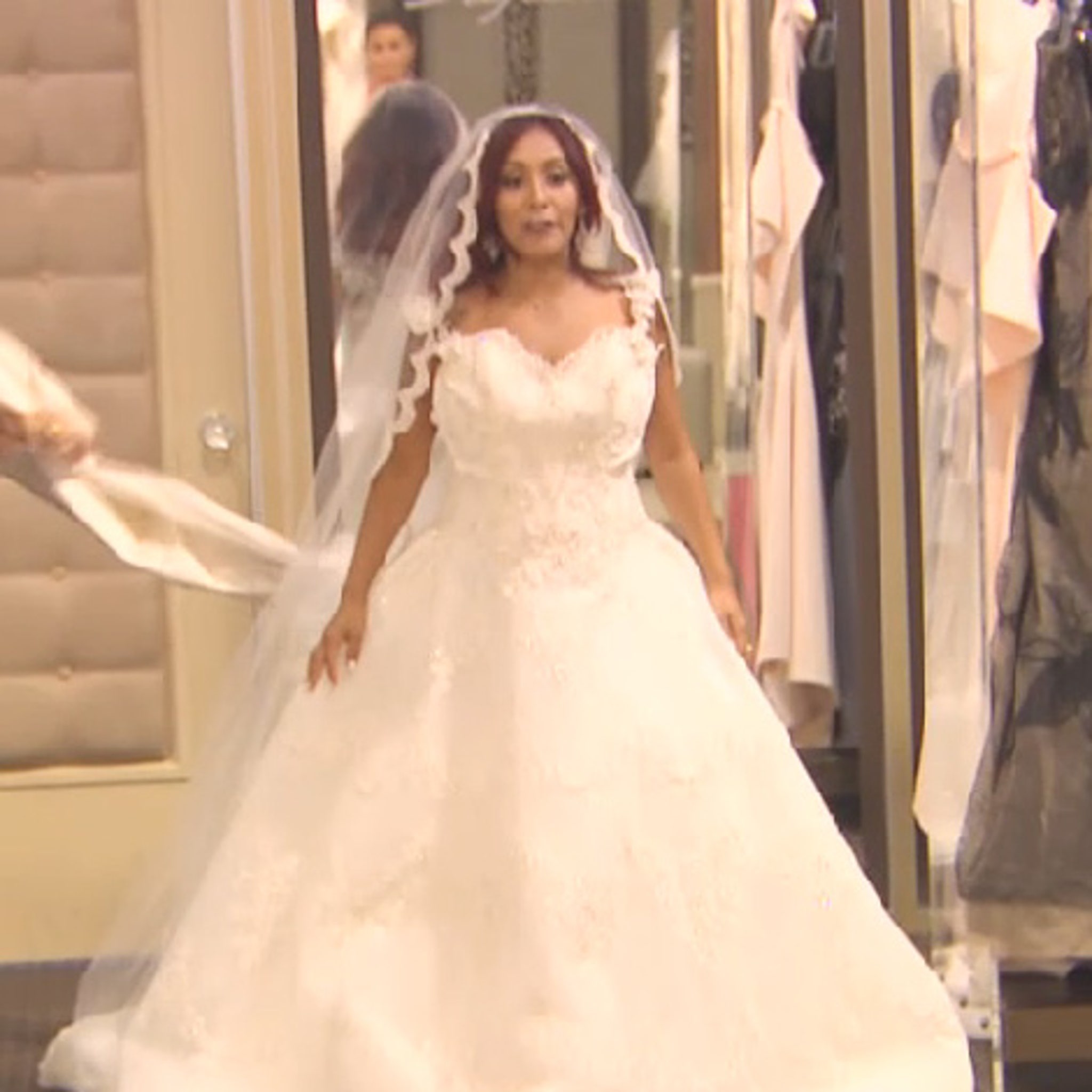Snooki and JWoww Freak Out While Trying On Wedding Dresses. Get