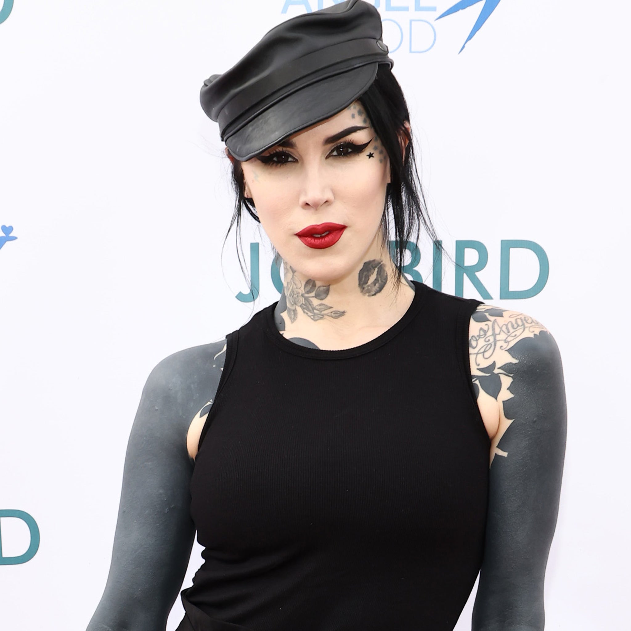 Kat Von D Reveals Update on Blackout Tattoo Transformation Process in New  Photos