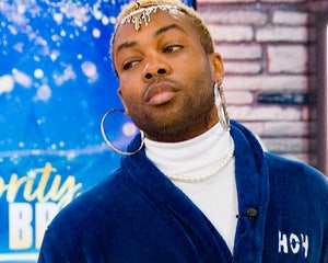 Todrick Hall shows off questionable custom Louis Vuitton bed — VIDEO –  Socialite Life