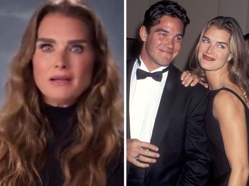 Brooke Shields Says She Ran Butt Naked Out Of Room After Losing My Xxx Hot Girl 