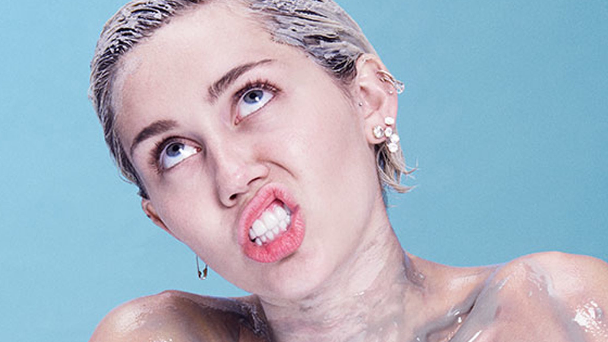 Miley Cyrus Gets Totally Naked In Paper Magazine, Says She's Had Serio...