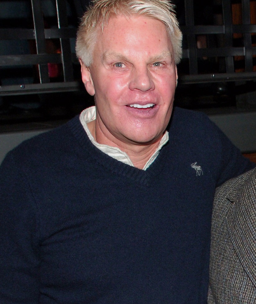 Abercrombie & Fitch Investigating Ex-CEO Mike Jeffries Amid Sexual
Misconduct Allegations